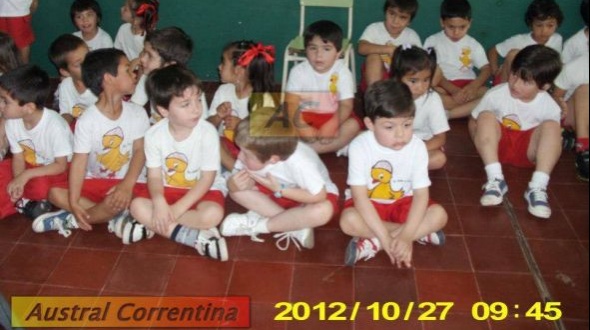 Los PATITOS tuvieron su Fiesta de educaci贸n F铆sica Los PATITOS tuvieron su Fiesta de educaci贸n F铆sica
