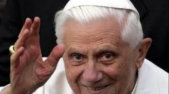 Renunció el Papa