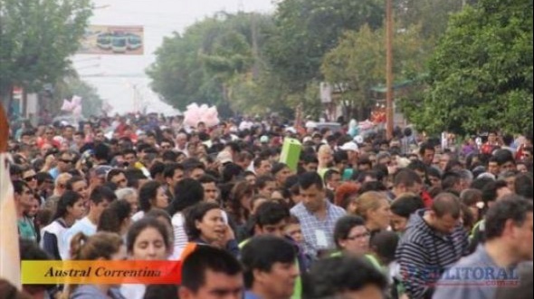 Los jóvenes peregrinos del NEA volvieron a congregarse en Itatí para manifestar su fe 