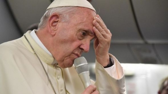 El Papa Francisco dijo que el aborto es lo mismo que hacían los nazis