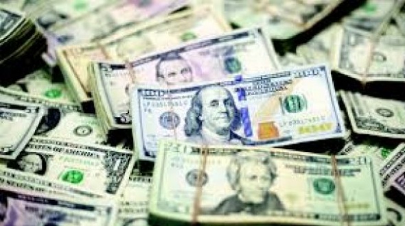El Gobierno publicó la Emergencia Económica en el Boletín Oficial y ya entró en vigencia el dólar “solidario” a 82 pesos