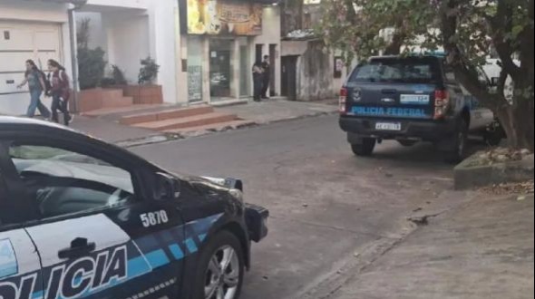 Federales allanaron la Metropolitana y otras dependencias policiales